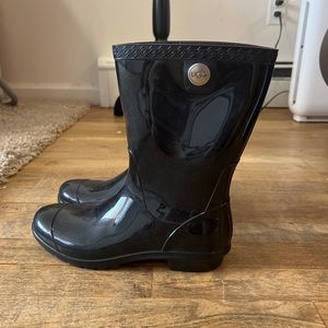 NWOT Black Ugg Rain Boots
